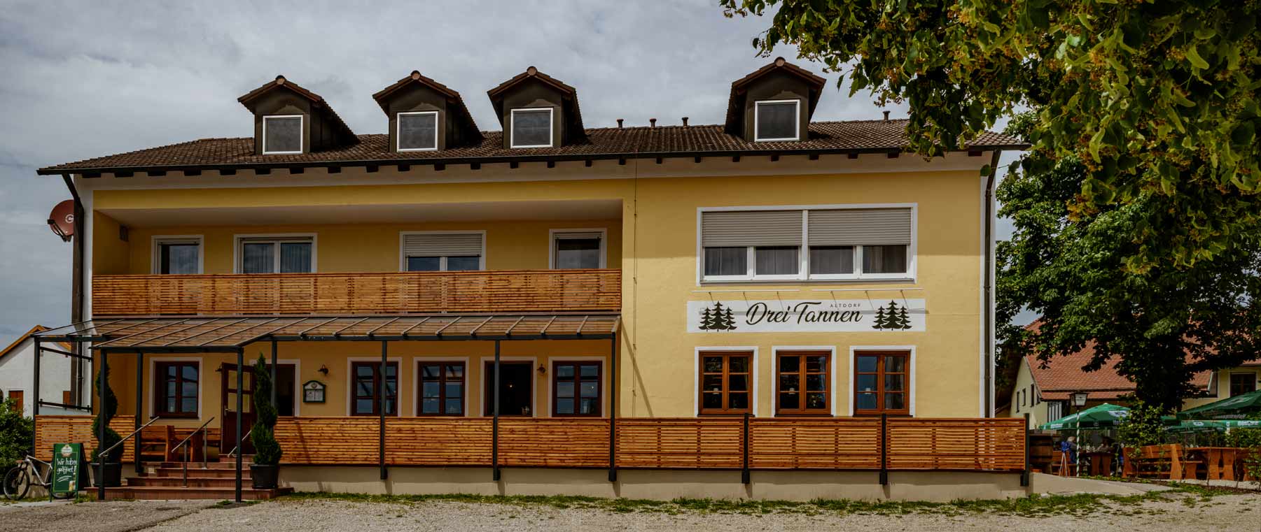 gasthof hotel drei tannen altdorf